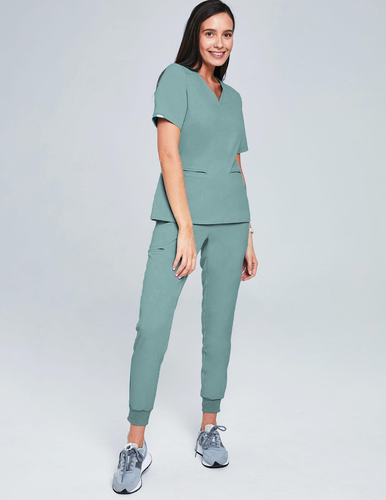 Casy Medical Sweatshirt – DUSTY GREEN Casy Medical Sweatshirt – DUSTY GREEN