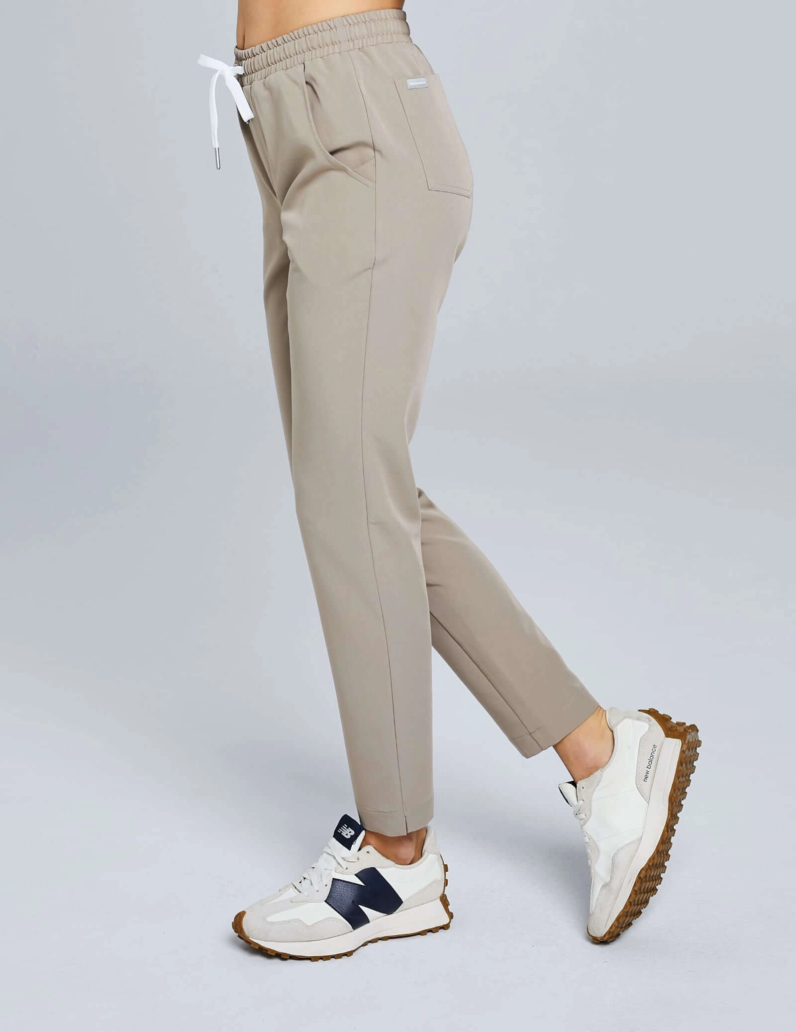 Spodnie Damskie Basic - BEIGE OUTLET