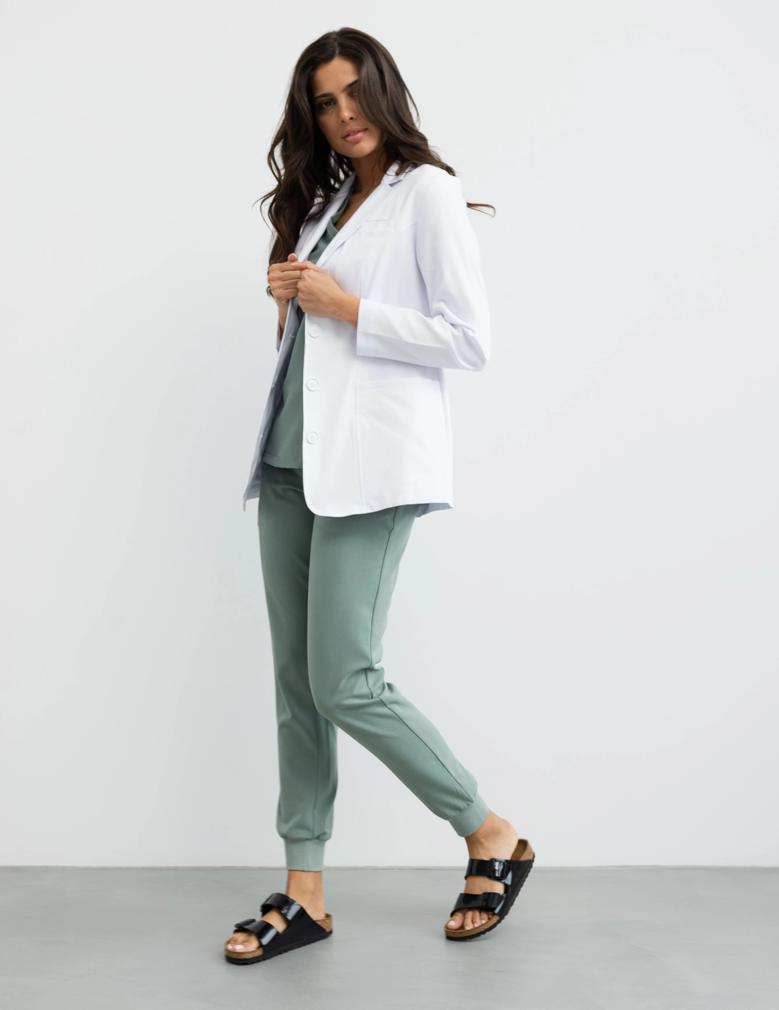 Damen Medizinischer Kittel Slim Fit - MADISON SHORT