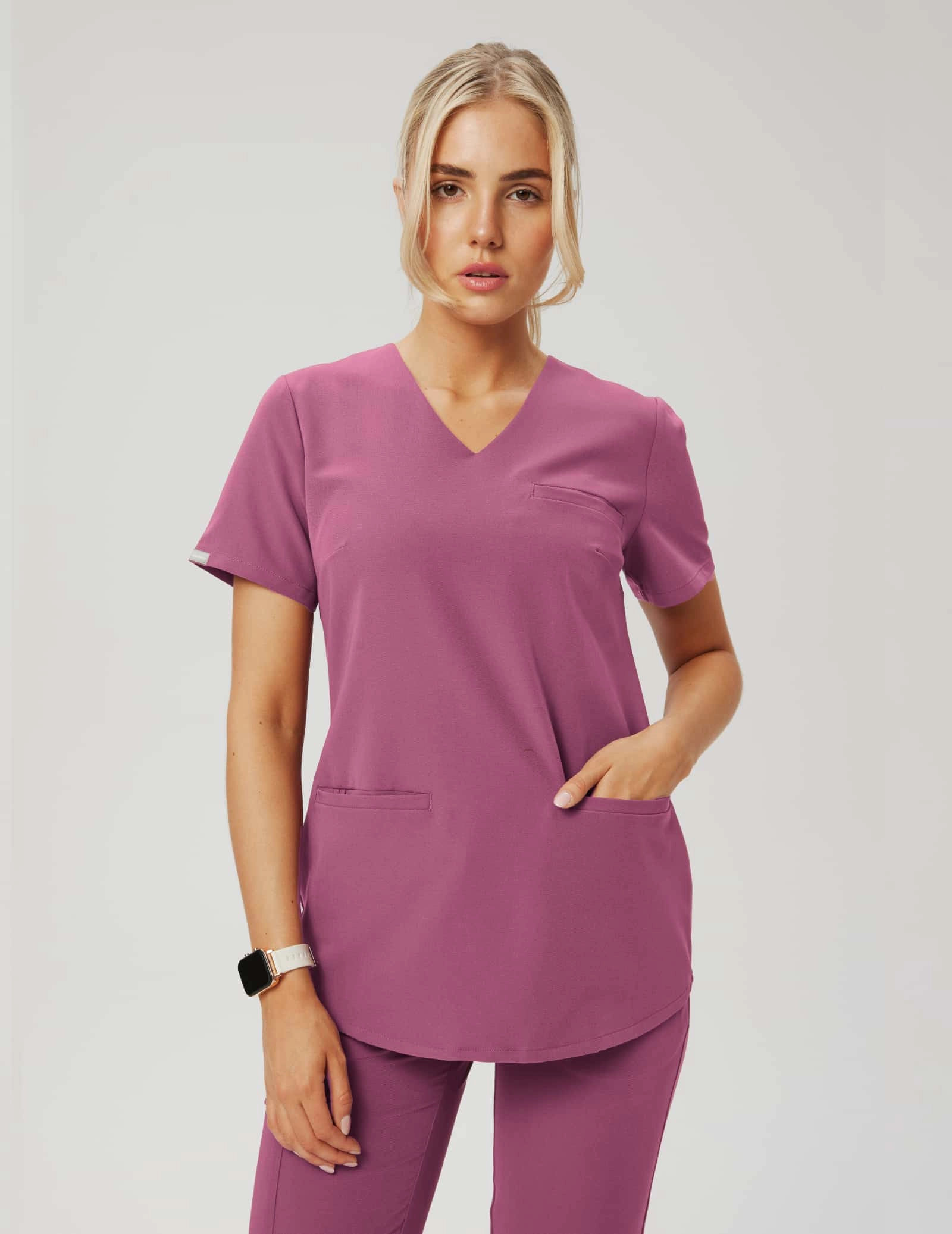 Bluza Medyczna Grace - BERRY SHAKE Bluza Medyczna Grace - BERRY SHAKE