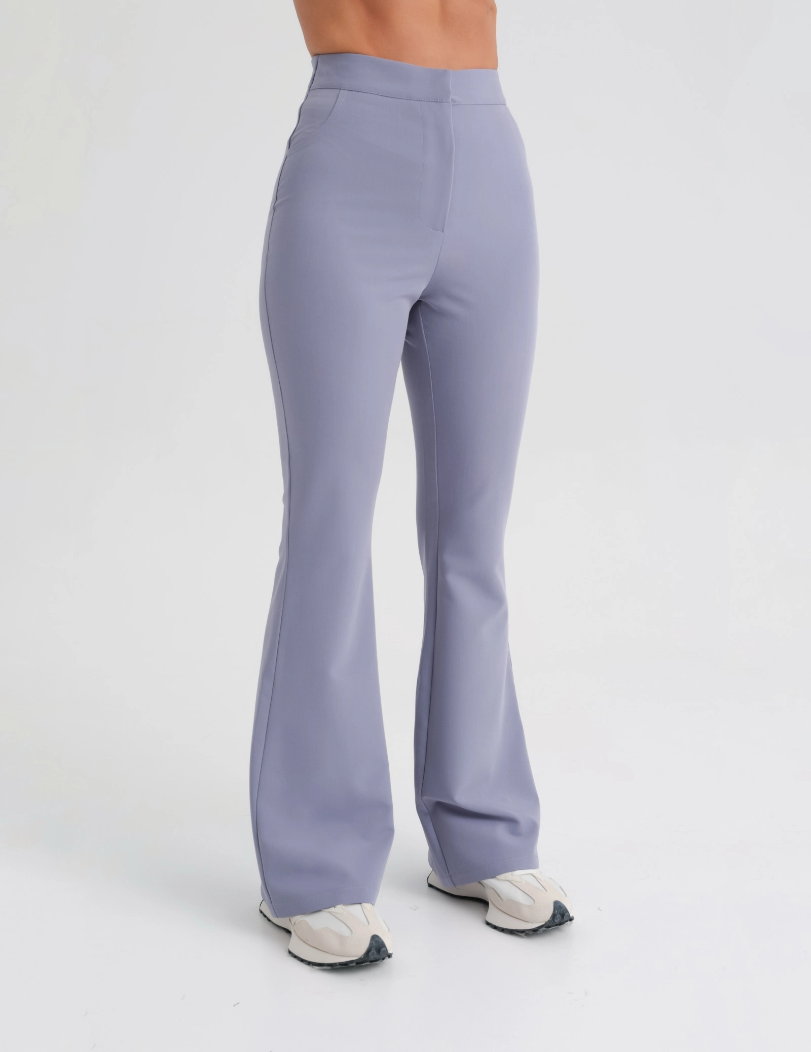 Damen Medizinische Hose Flare - MILKY LAVENDER Damen Medizinische Hose Flare - MILKY LAVENDER