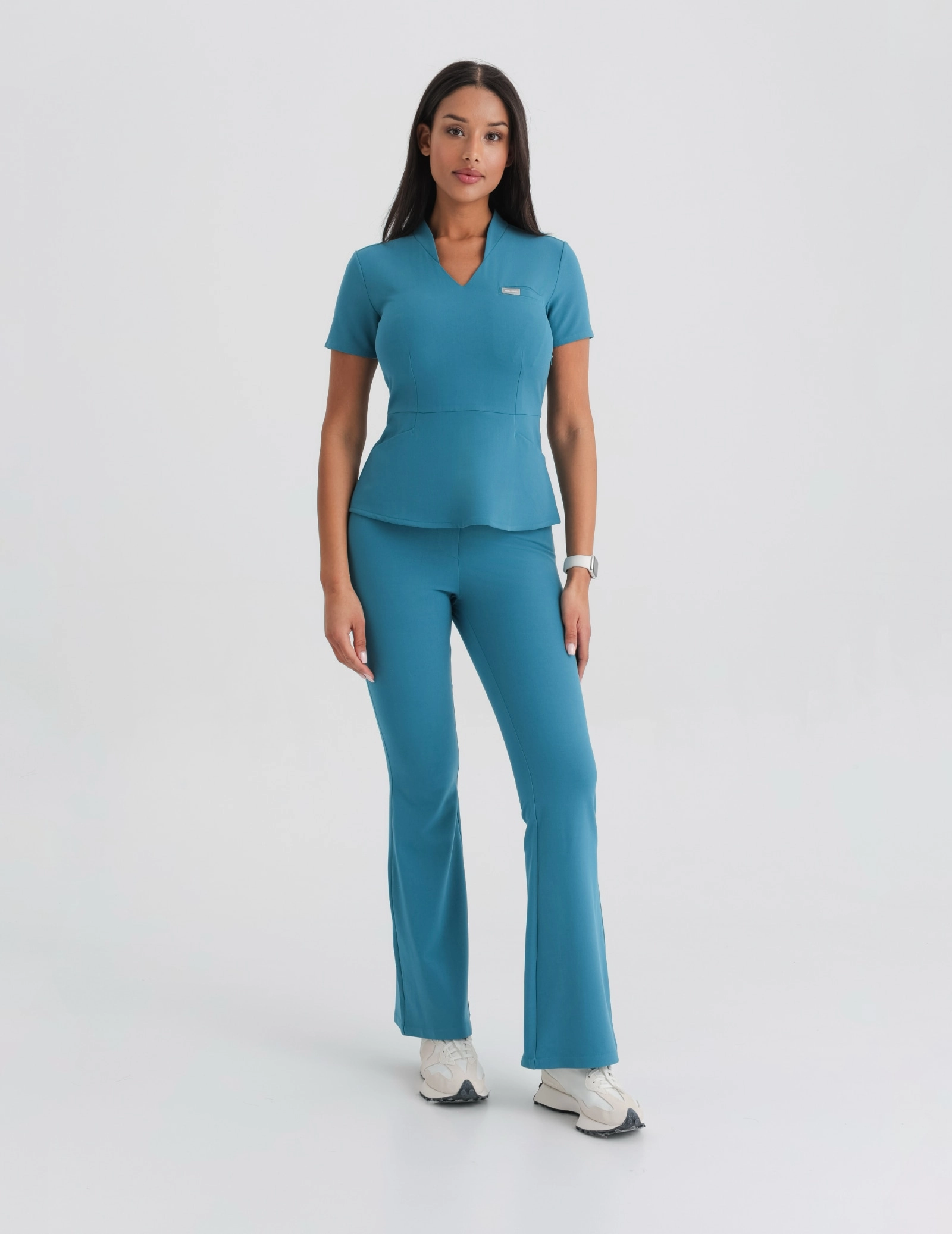 Medizinischer Kasack Kori - OCEAN BLUE Medizinischer Kasack Kori - OCEAN BLUE