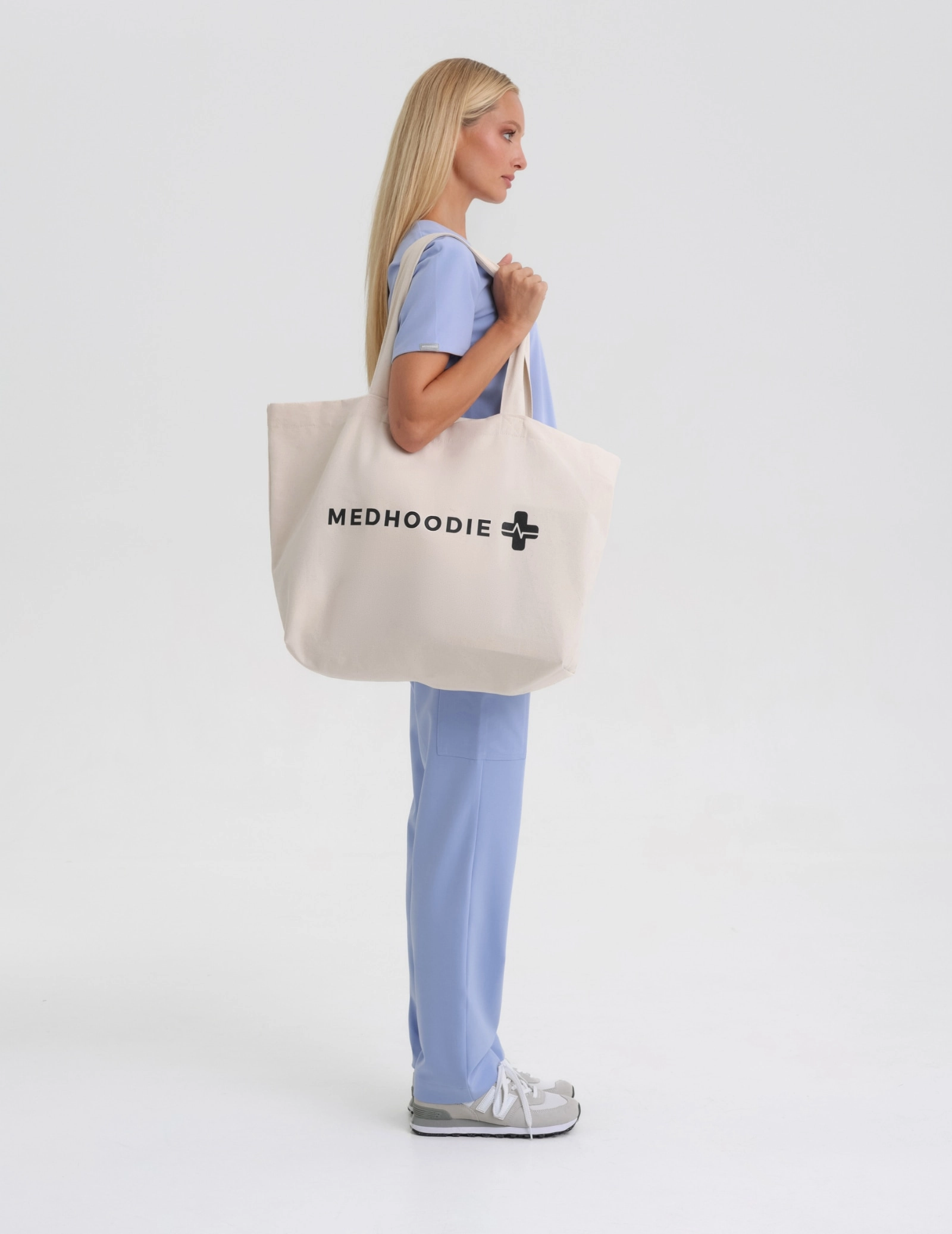 Oversize Shopper Tasche – "Forget nudes show me your veins"