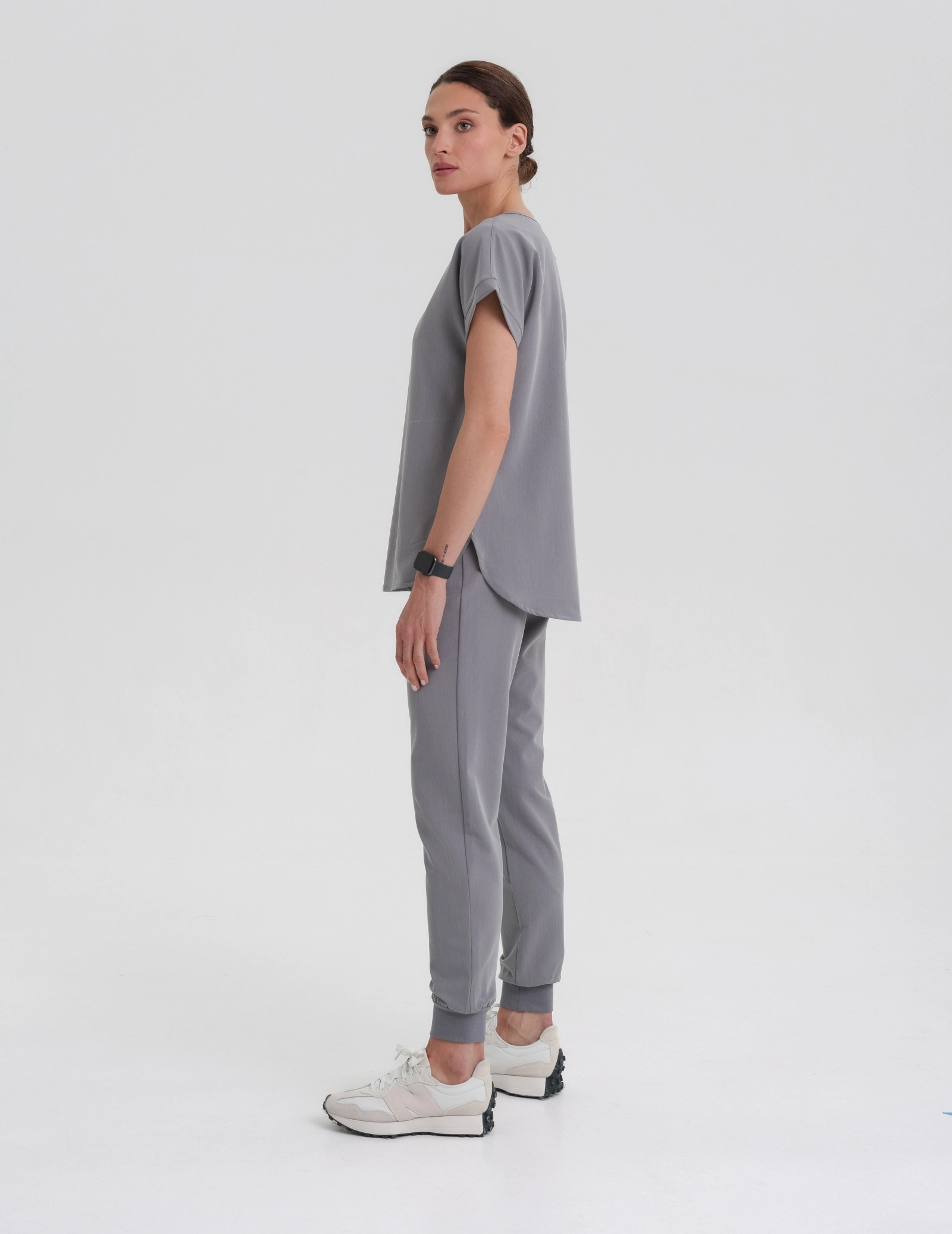 Kendall Medical Bluse - SHARK GRAU