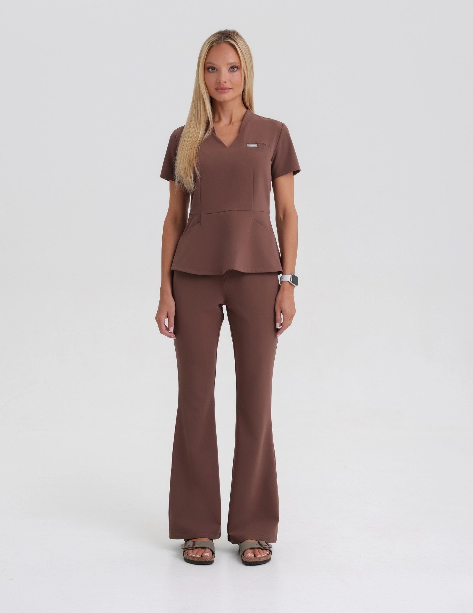 Damen Medizinische Hose Flare - MILKY BROWN