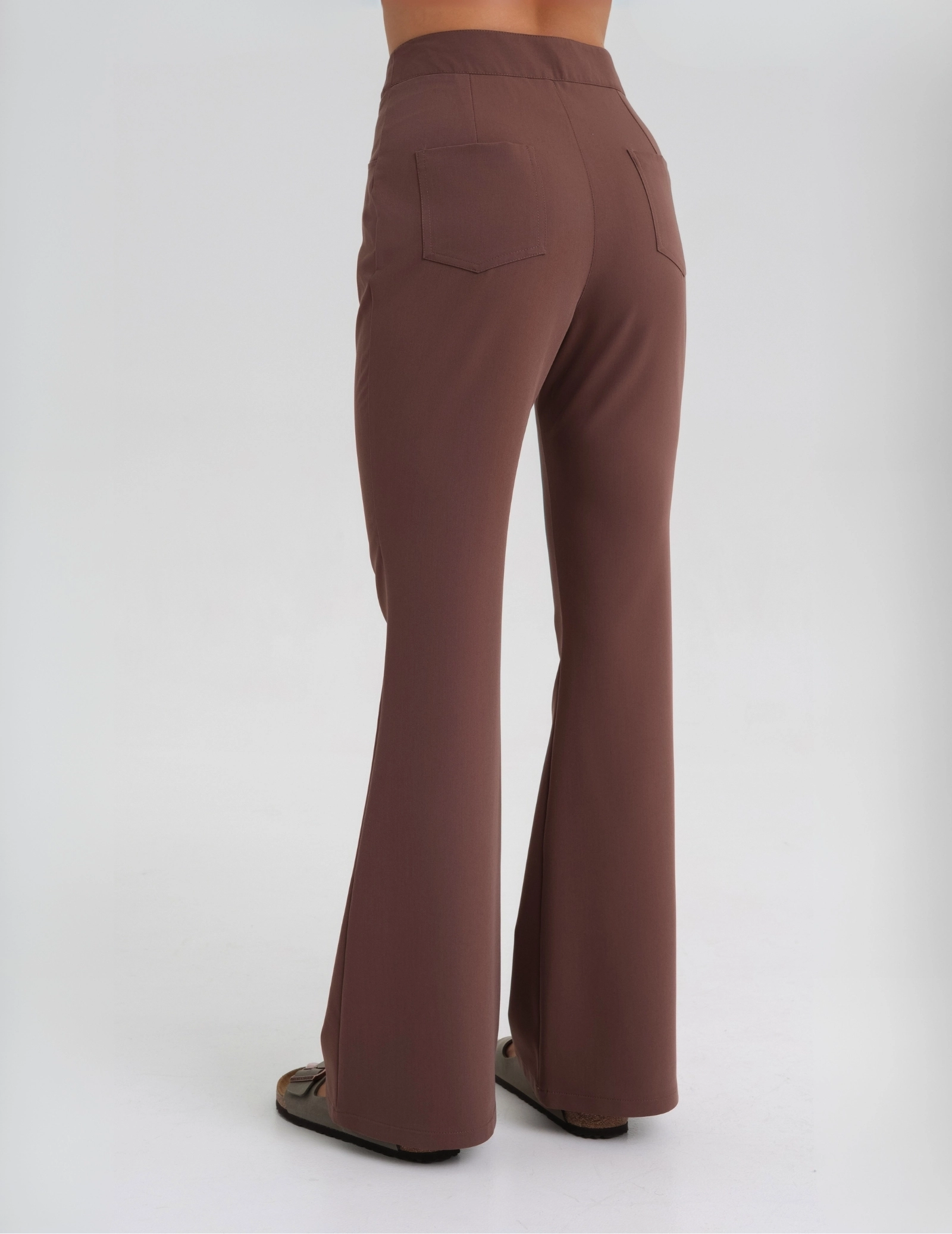 Damen Medizinische Hose Flare - MILKY BROWN