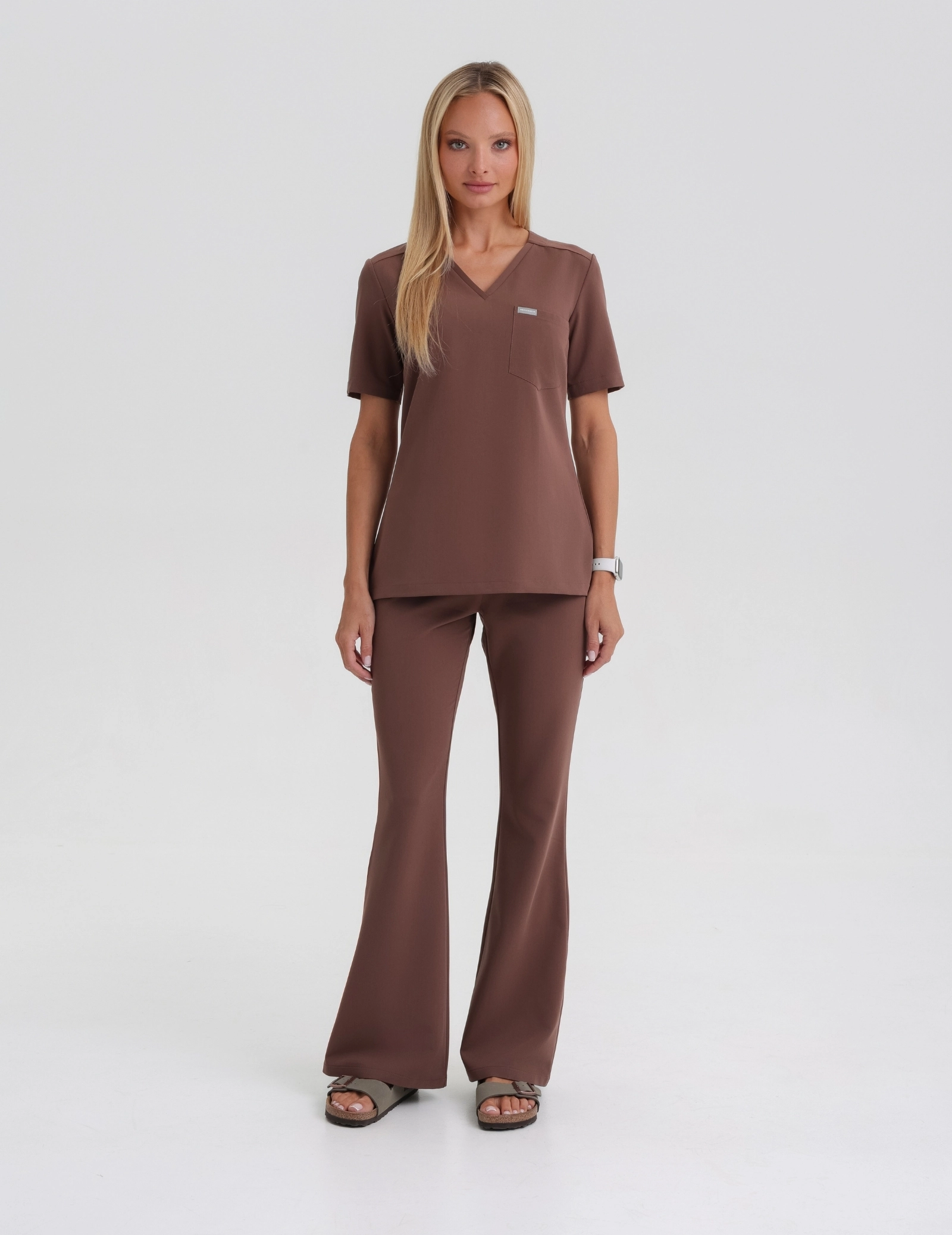 Medizinischer Kasack Raya One Pocket - MILKY BROWN Medizinischer Kasack Raya One Pocket - MILKY BROWN