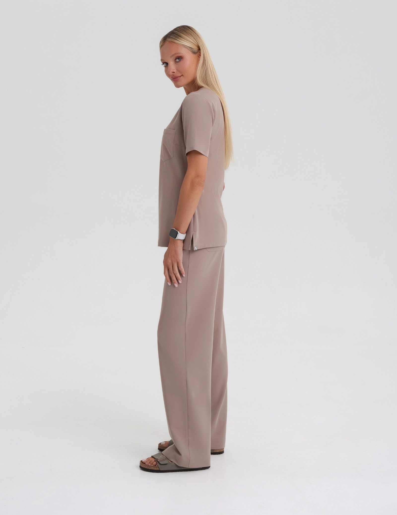 Medizinischer Kasack Raya One Pocket - BEIGE Medizinischer Kasack Raya One Pocket - BEIGE