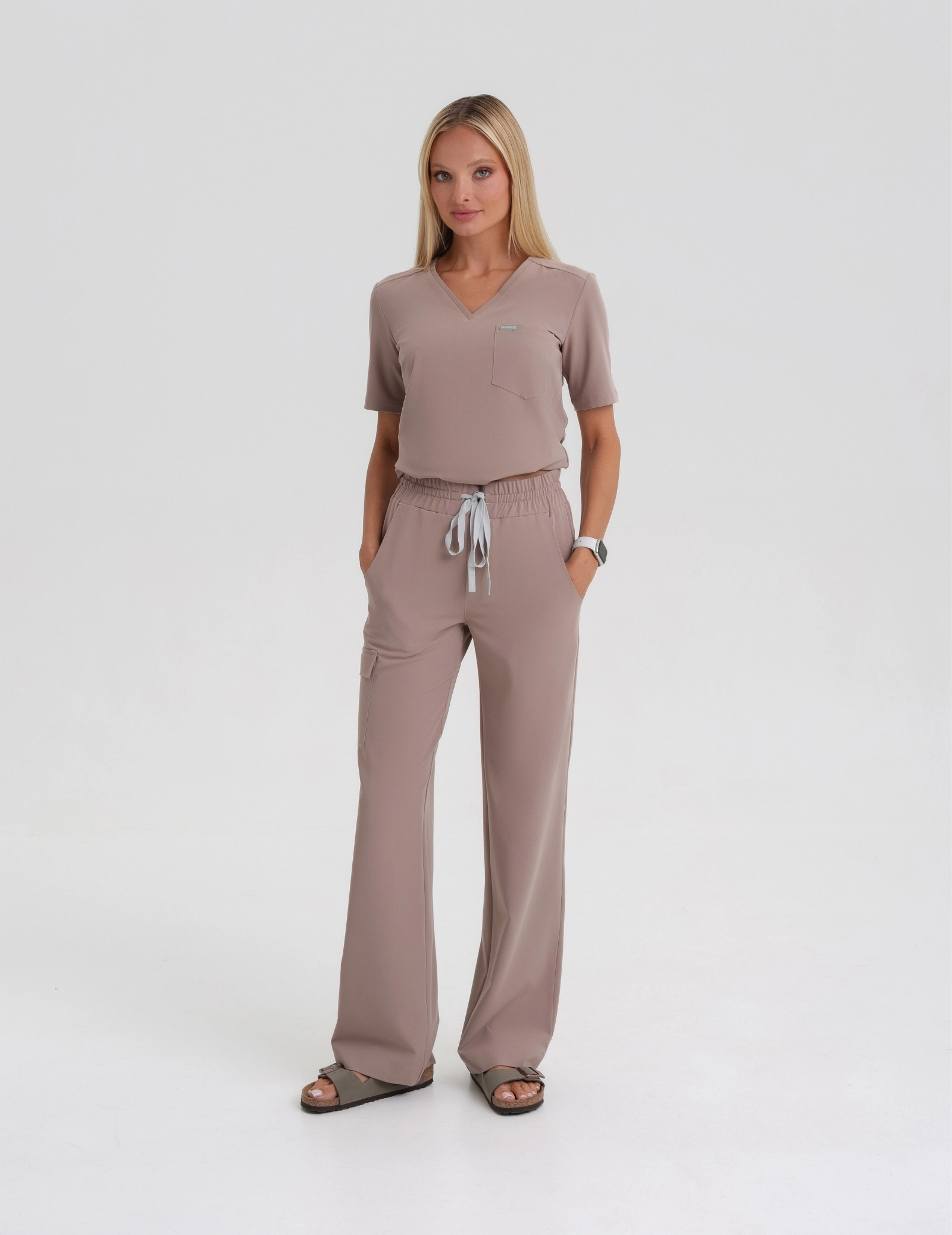 Medizinischer Kasack Raya One Pocket - BEIGE Medizinischer Kasack Raya One Pocket - BEIGE
