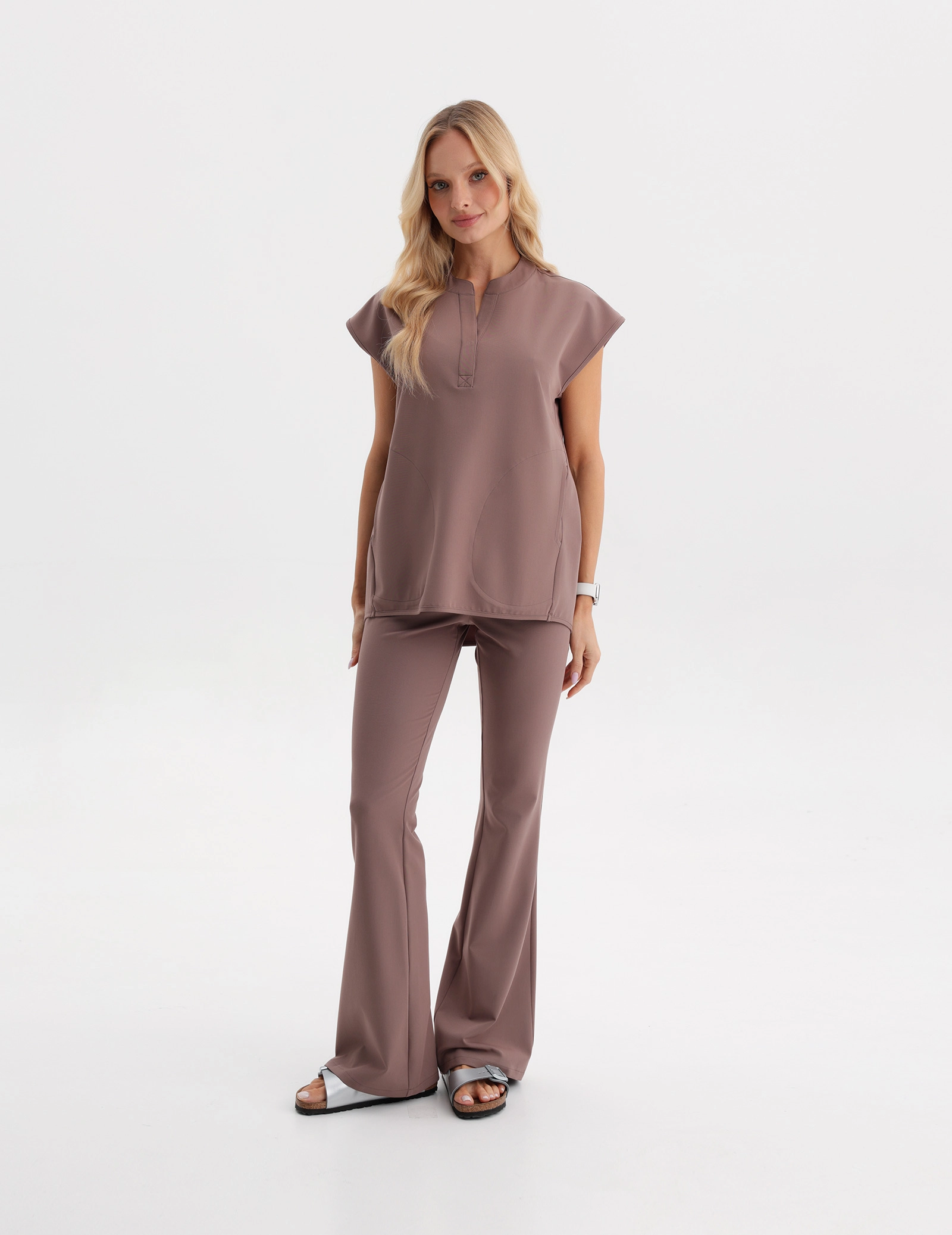 Damen Medizinische Hose Flare - MOCHA