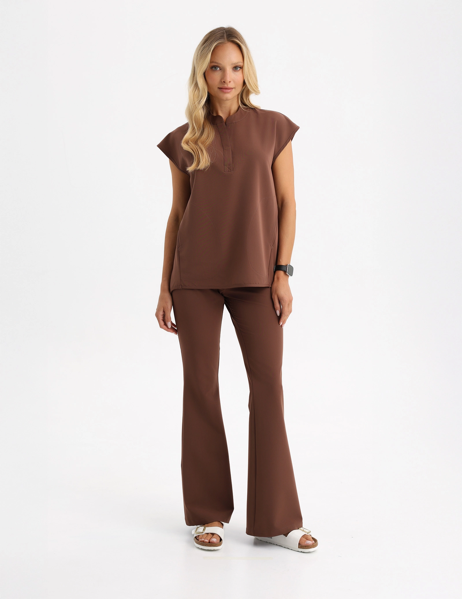 Medizinischer Kasack Khloe - MILKY BROWN