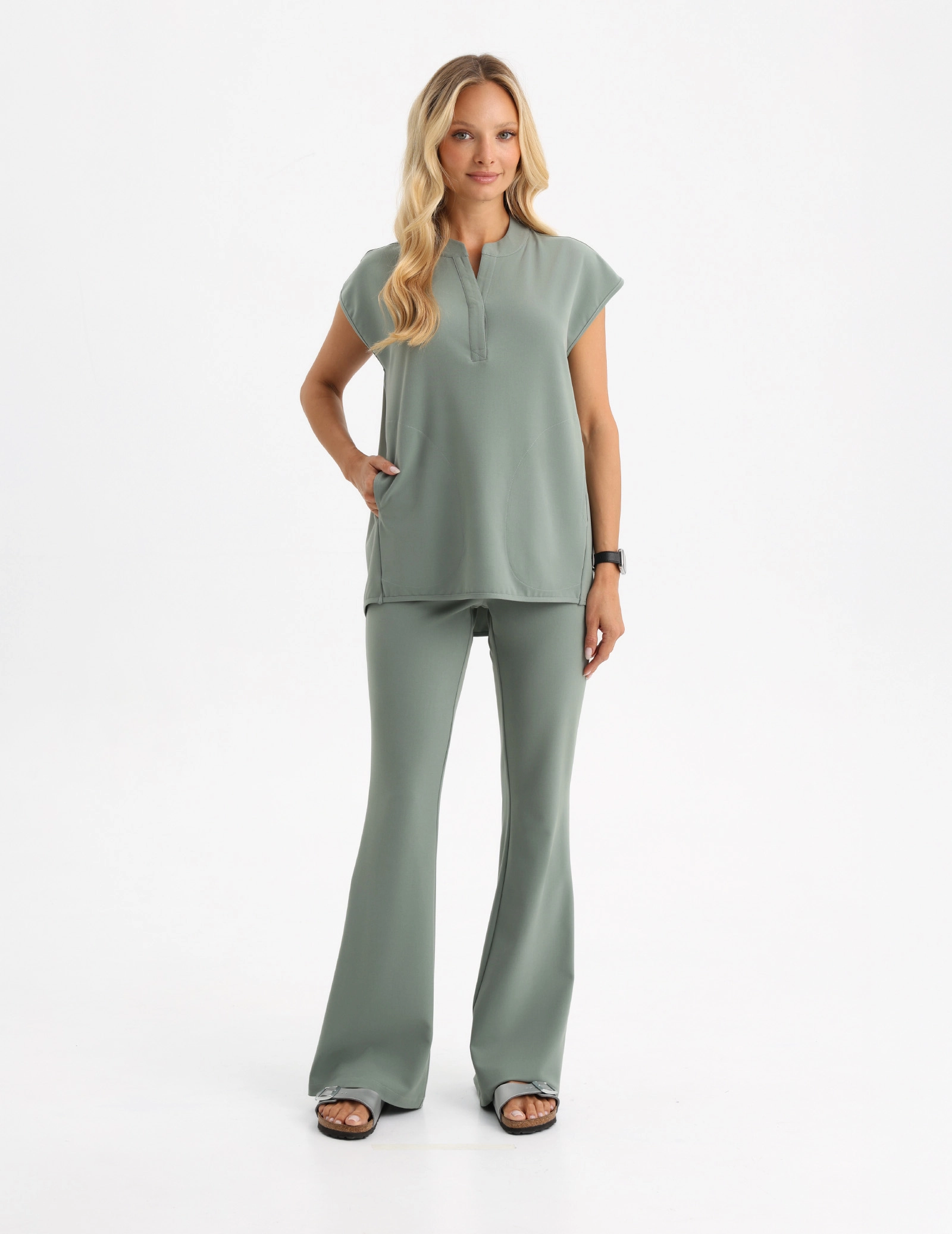 Medizinischer Kasack Khloe - DUSTY GREEN