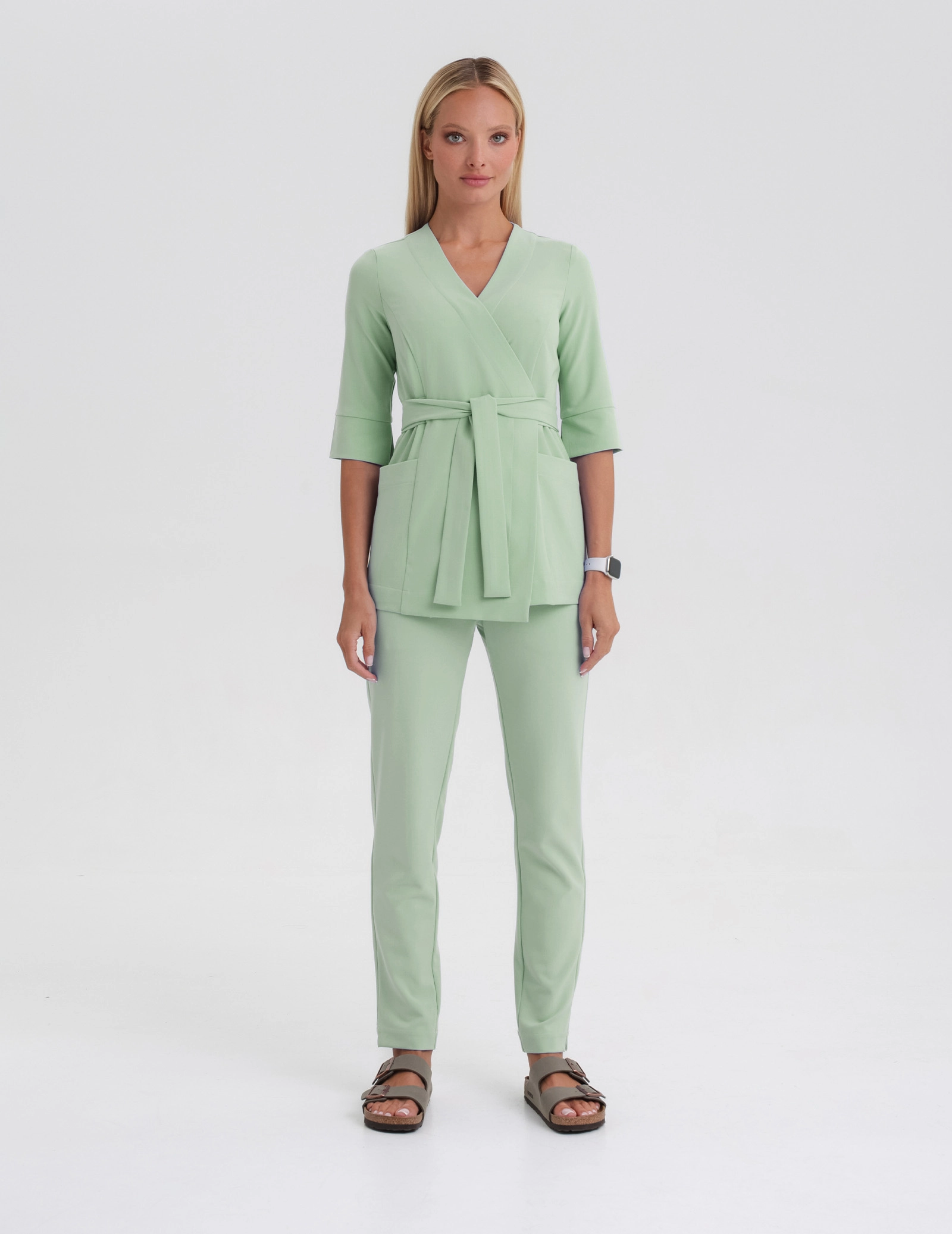 Medizinische Wickelbluse Rosalie - MATCHA LATTE