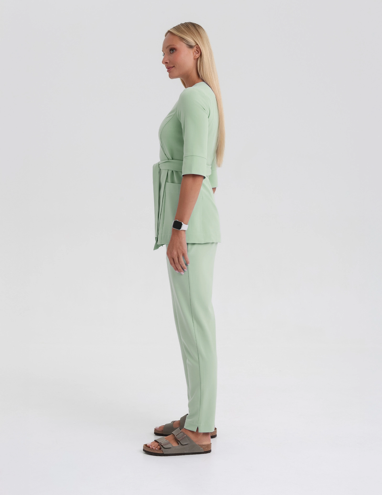 Medizinische Wickelbluse Rosalie - MATCHA LATTE