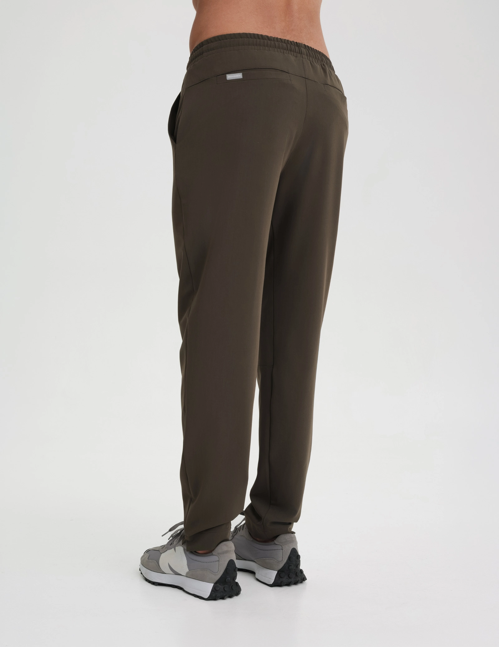 Herren Basic Hose - OLIVENACHT